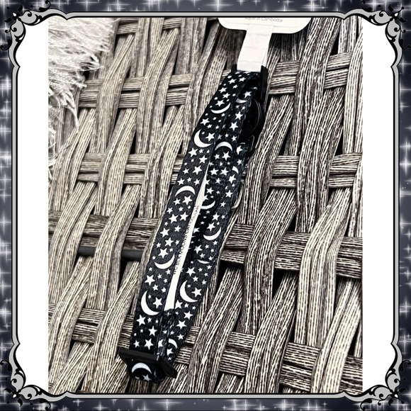 Petsmart Breakaway Moon Star Cat Collar Night Sky Black White Kitten Bell Dog XS - Picture 4 of 6
